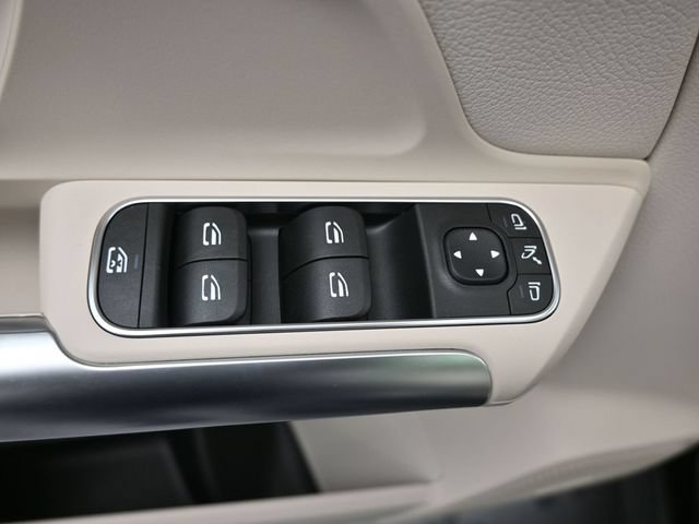 New 2026 Mercedes-Benz GLA 250 image 21