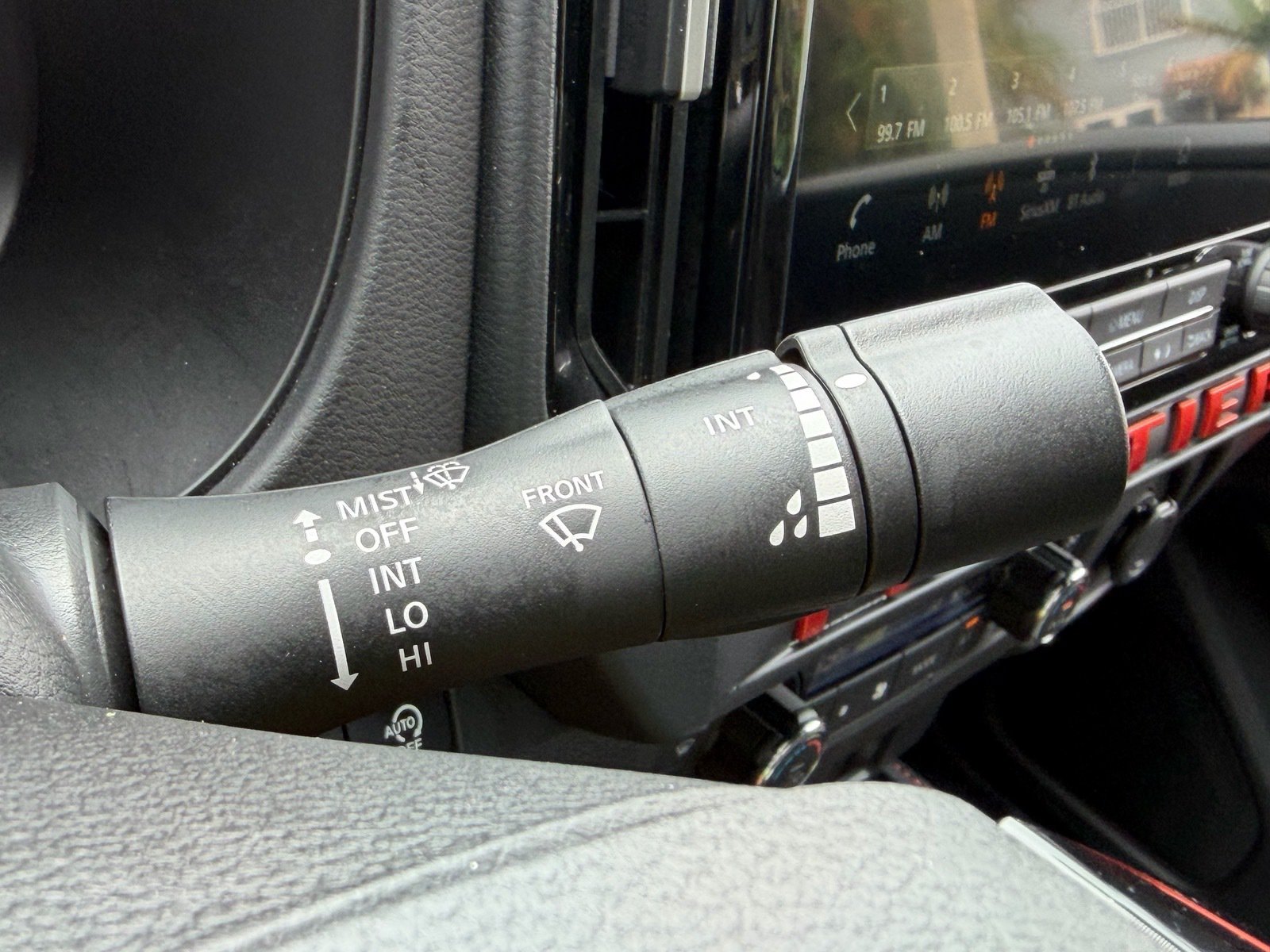 Certified 2025 Nissan Frontier Pro-X RWD image 31