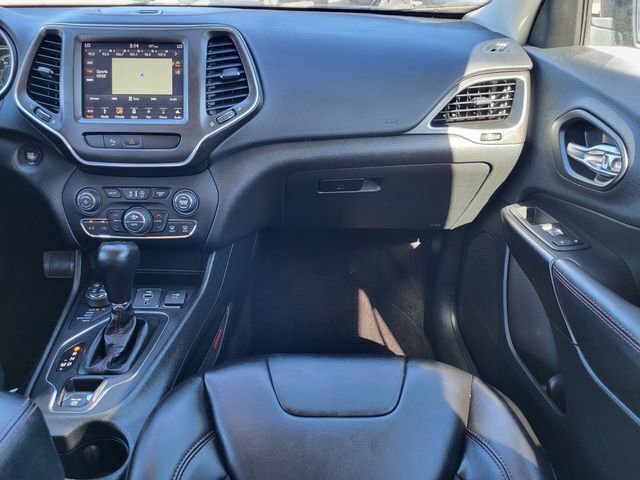 Used 2019 Jeep Cherokee Trailhawk w/ Comfort/Convenience Group image 25