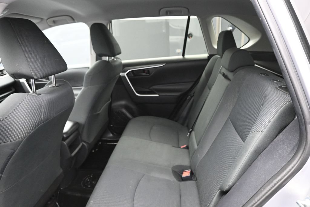 Used 2020 Toyota RAV4 LE w/ All Weather Liner Package AWD/4WD image 12