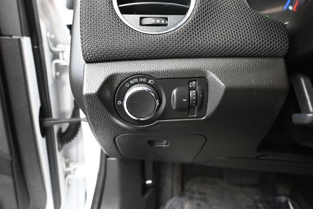 Used 2016 Chevrolet Cruze LT FWD image 28