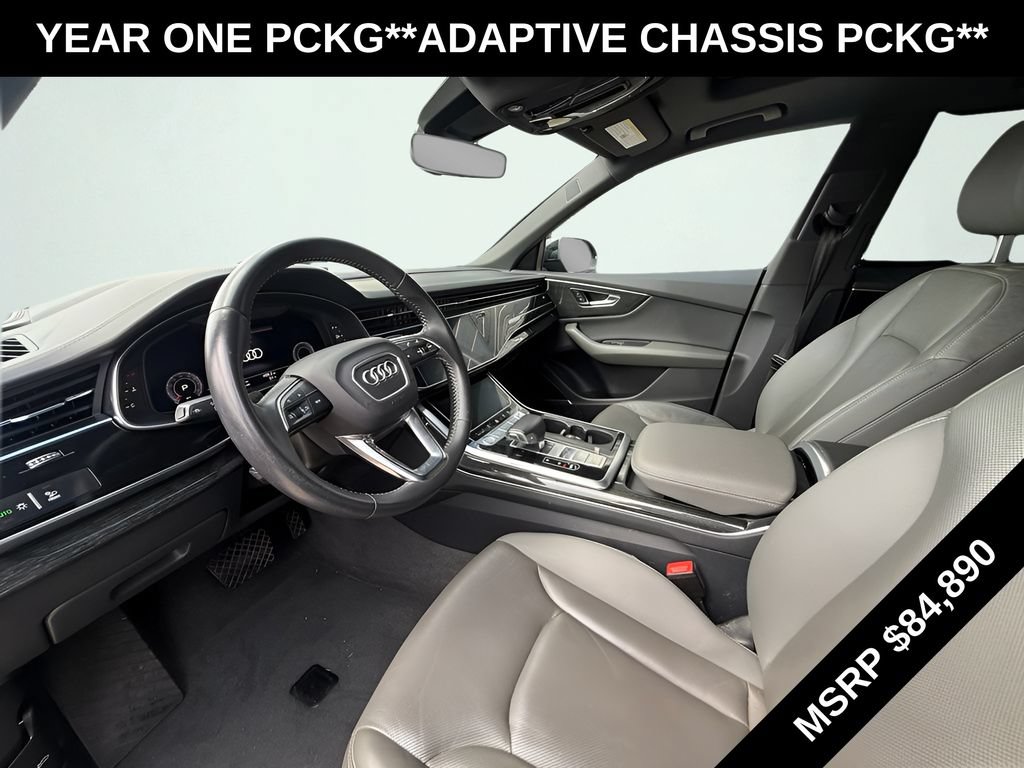 Used 2019 Audi Q8 Prestige w/ Adaptive Chassis Package AWD/4WD image 11
