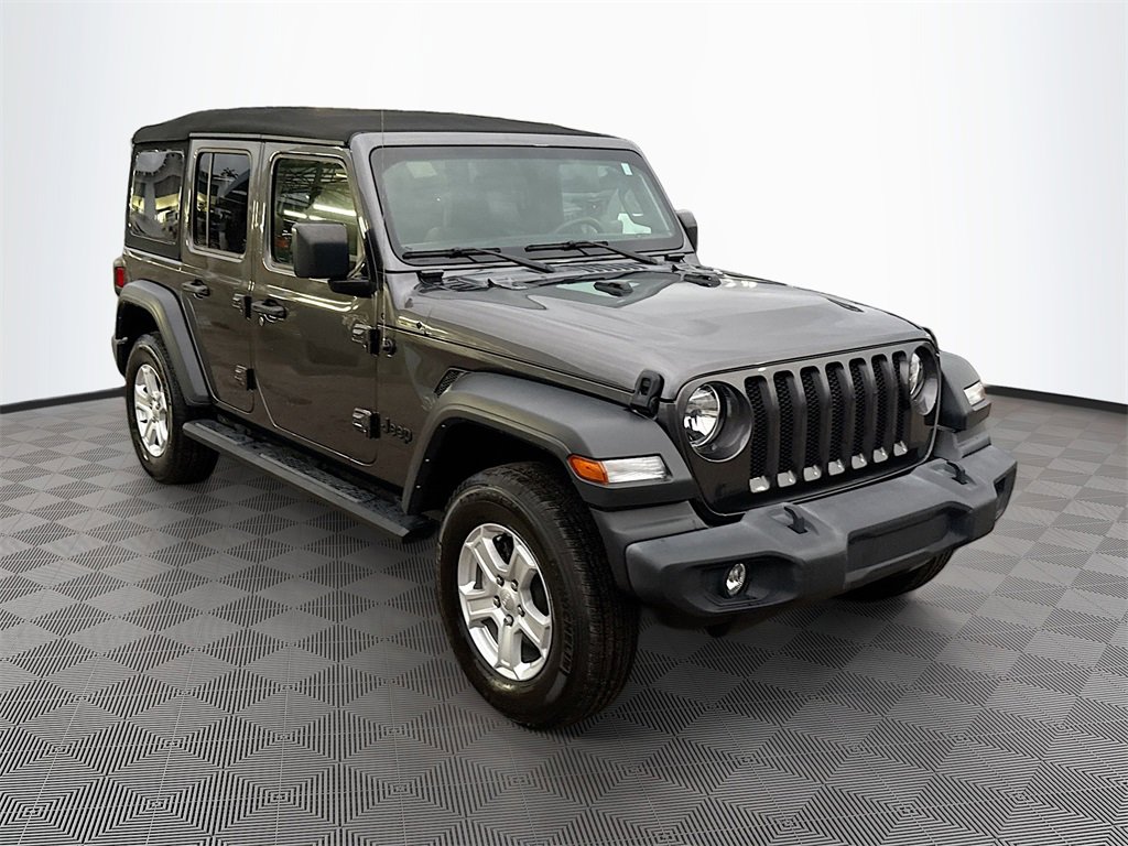 Used 2023 Jeep Wrangler Sport S image 4