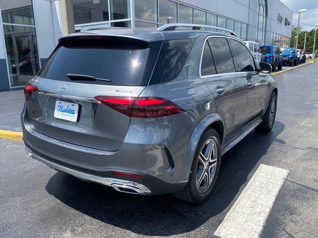 Used 2025 Mercedes-Benz GLE 350 4MATIC w/ AMG Line Exterior image 9