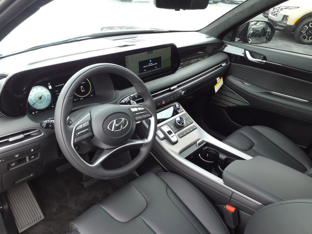 Used 2024 Hyundai Palisade Calligraphy image 14