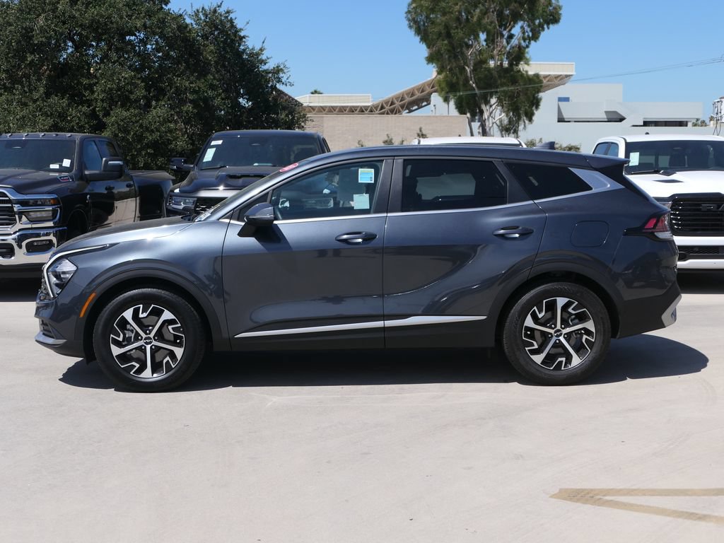 Used 2023 Kia Sportage EX FWD image 6