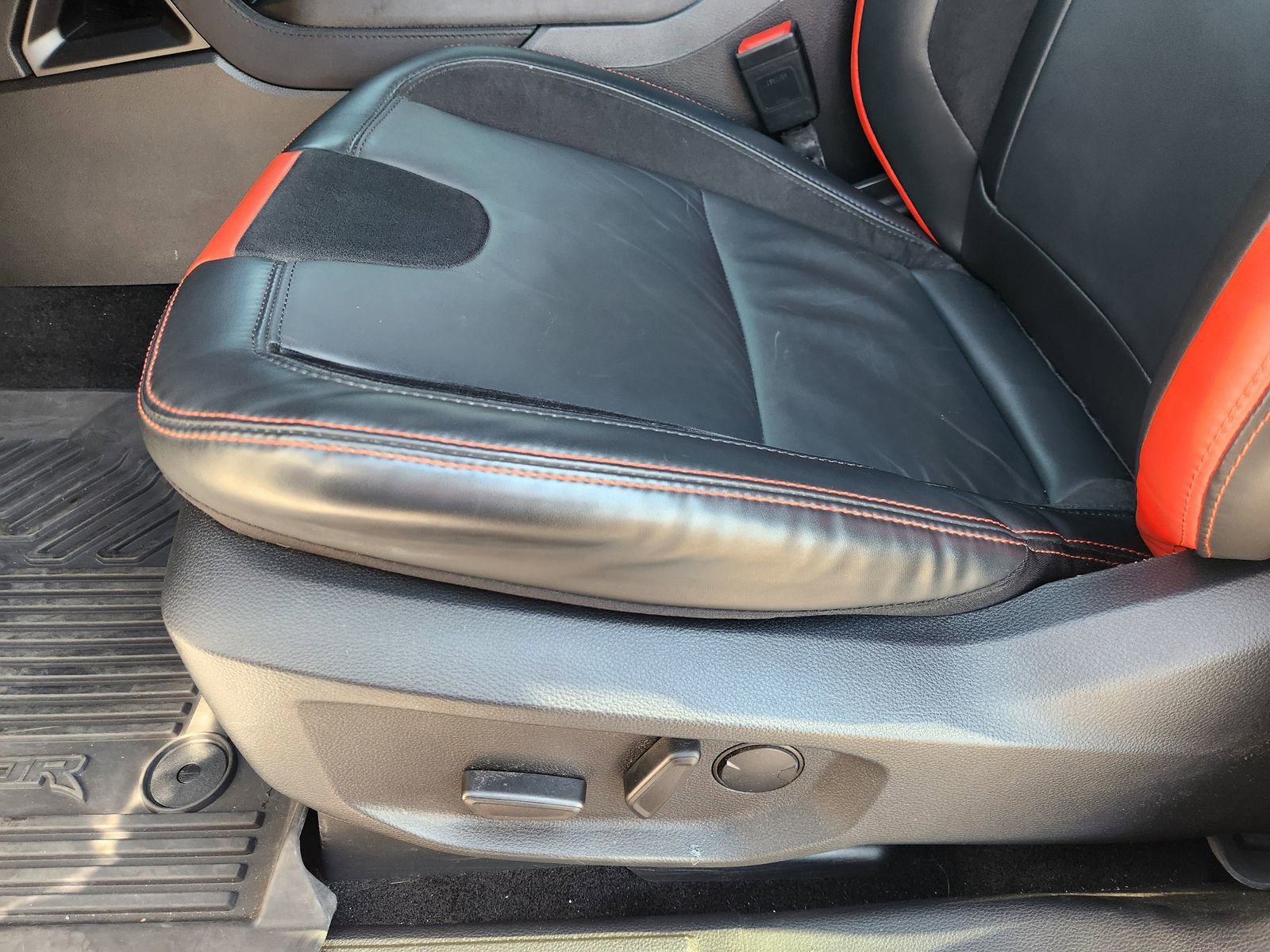 Used 2024 Ford Ranger Raptor image 28