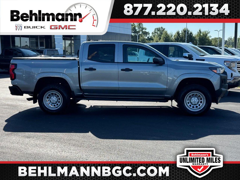 Used 2025 Chevrolet Colorado W/T