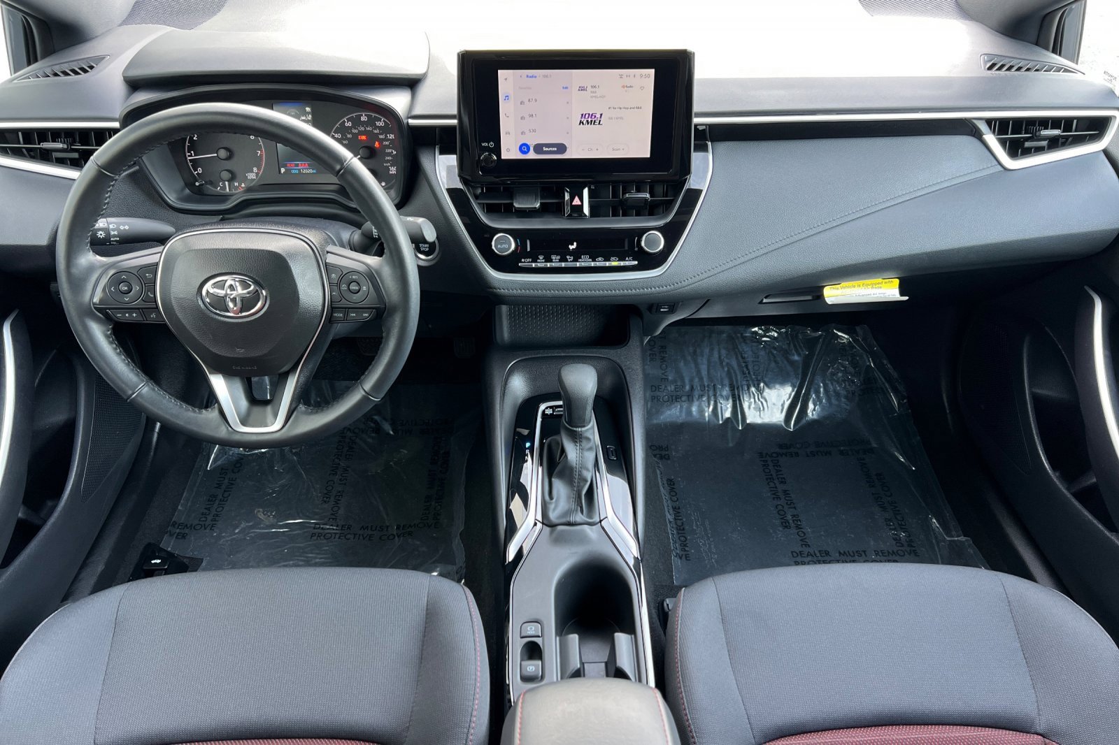 Certified 2025 Toyota Corolla SE image 13