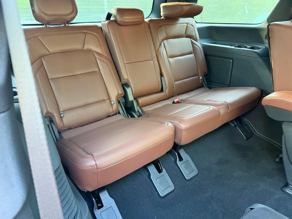 New 2026 Lincoln Navigator Reserve AWD/4WD image 22