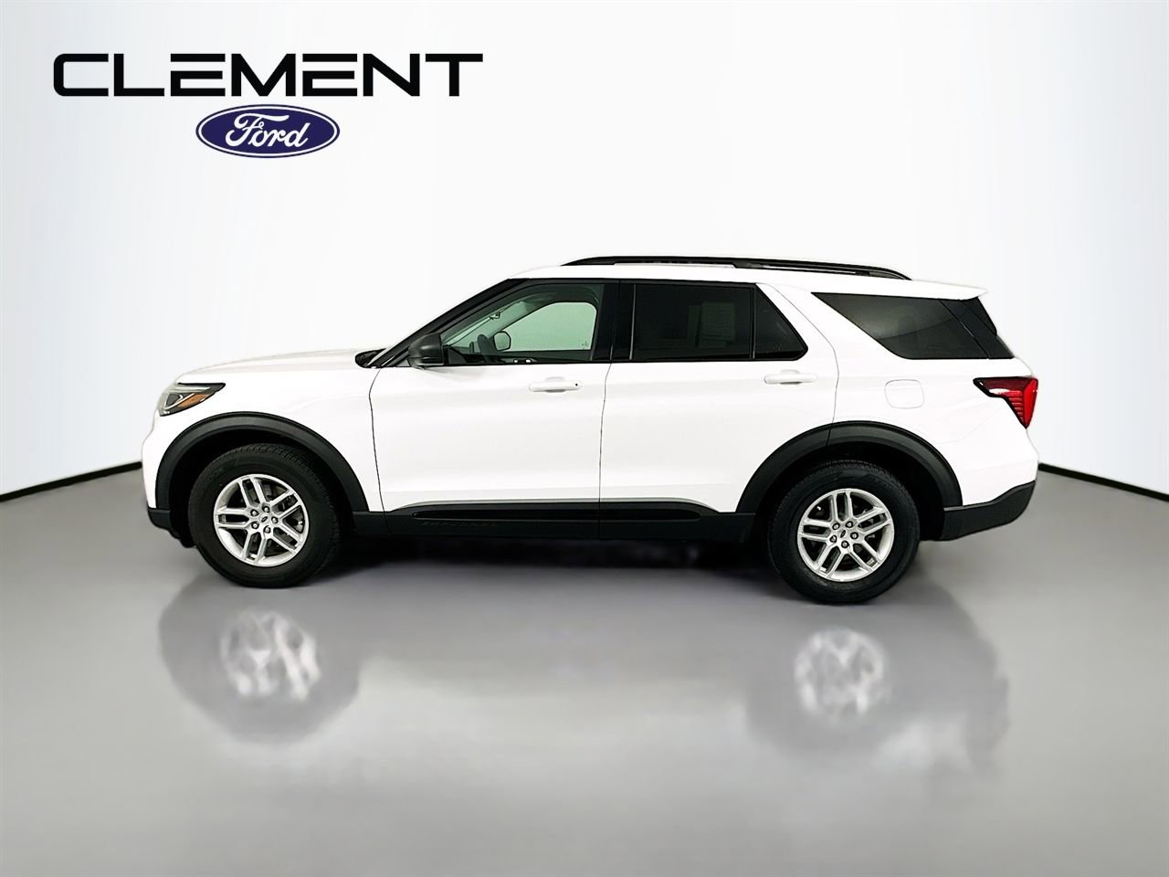 New 2026 Ford Explorer Active image 4
