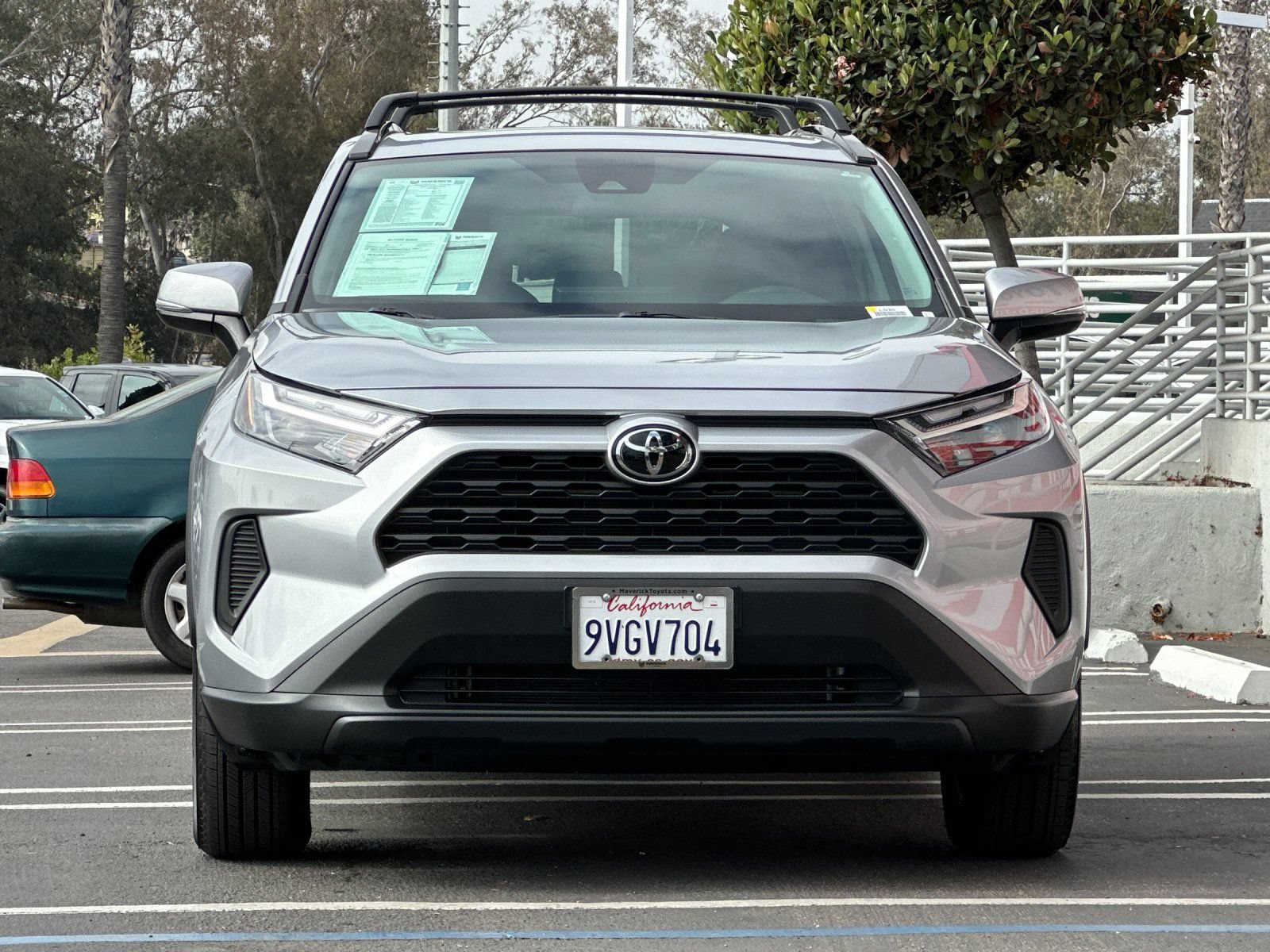 Used 2025 Toyota RAV4 XLE AWD/4WD image 7