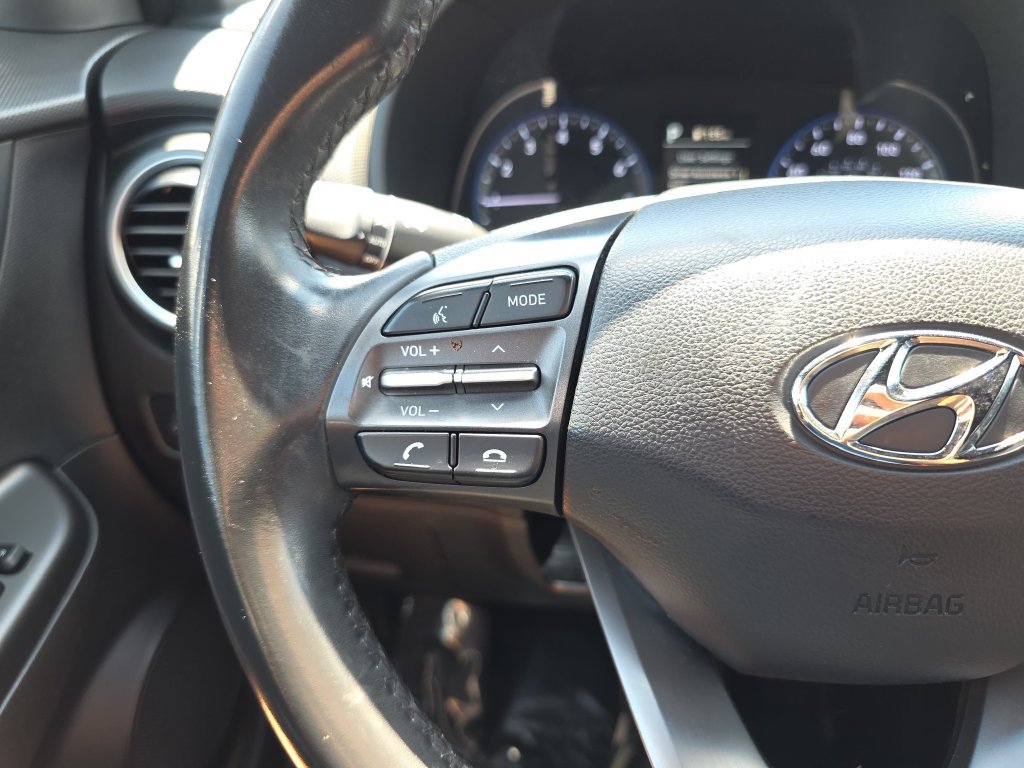 Used 2021 Hyundai Kona Night w/ Cargo Package AWD/4WD image 17