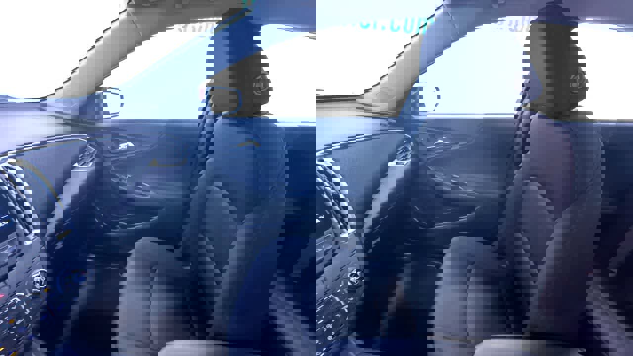 Used 2024 Chevrolet Malibu LT image 33