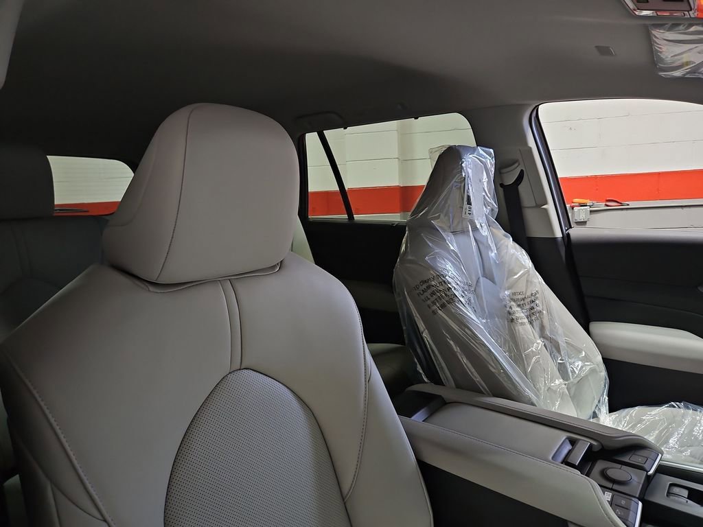 New 2026 Toyota Grand Highlander XLE image 30