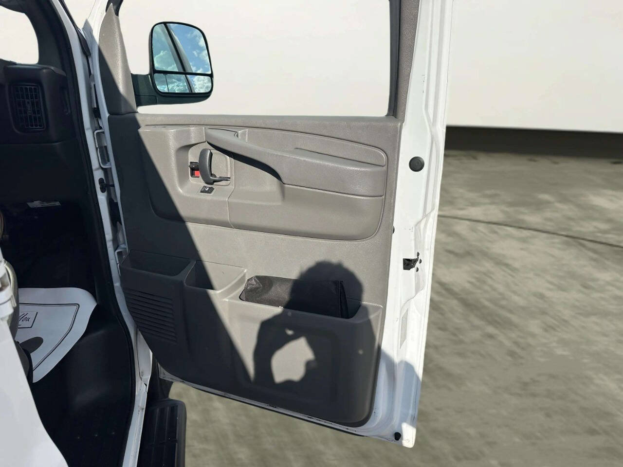 Used 2014 Chevrolet Express 3500 LT w/ LT Preferred Equipment Group RWD image 29