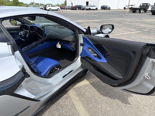 New 2026 Chevrolet Corvette E-Ray AWD/4WD image 23