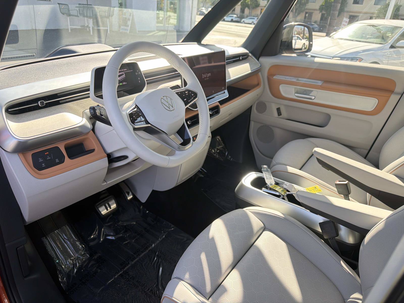 Certified 2025 Volkswagen ID. Buzz Pro S Plus RWD image 14