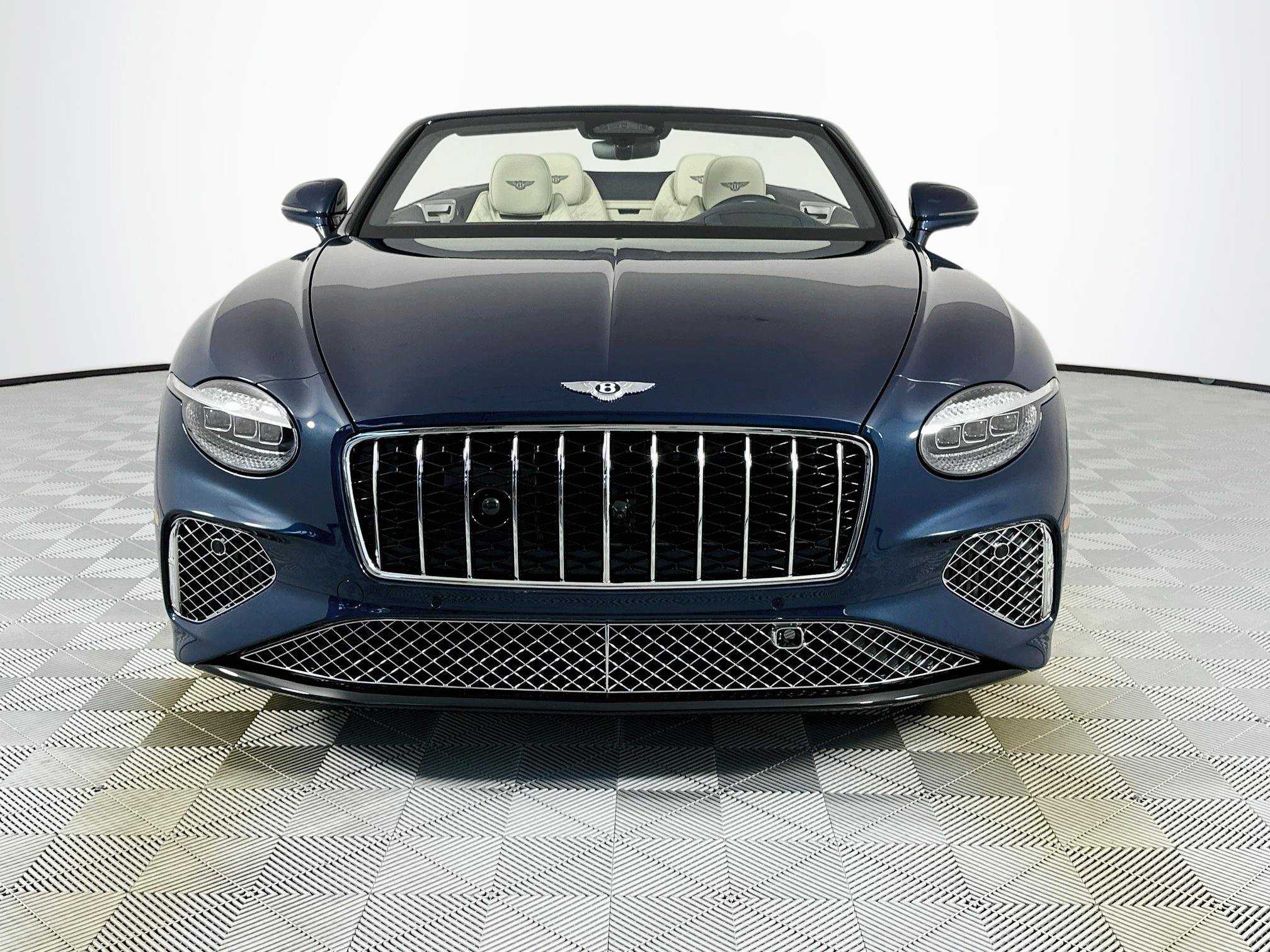 New 2027 Bentley Continental GTC AWD/4WD image 2