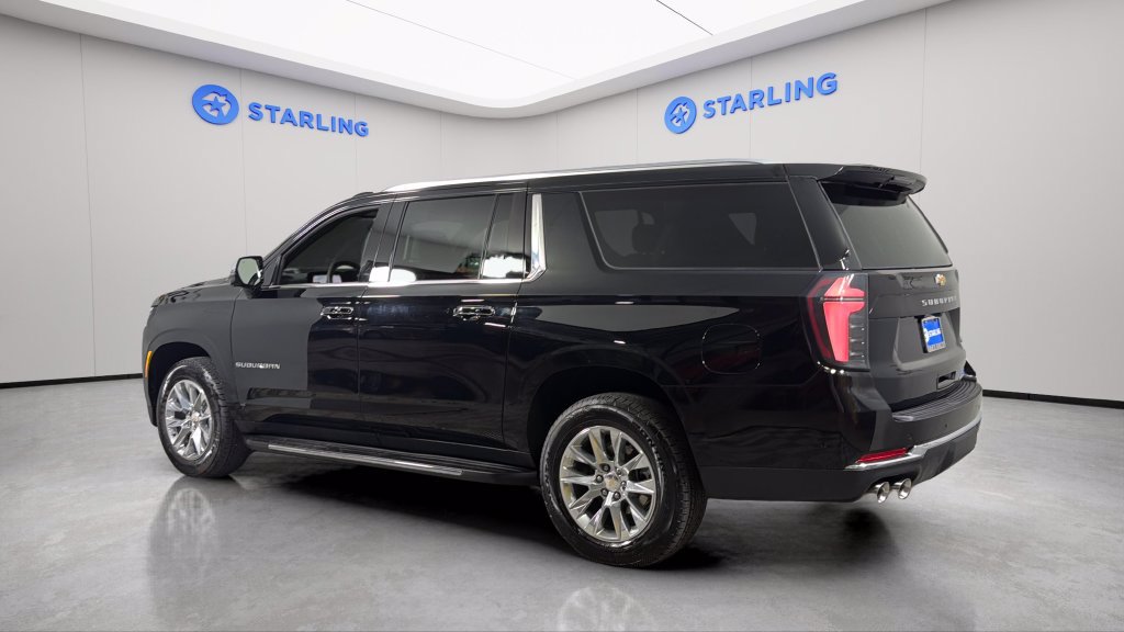 Used 2026 Chevrolet Suburban Premier AWD/4WD image 5