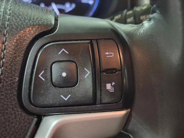 Used 2016 Toyota Highlander XLE FWD image 11