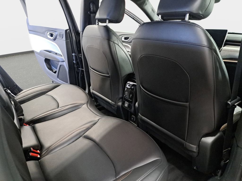 Certified 2023 Jeep Compass Latitude w/ Sun and Sound Group image 12