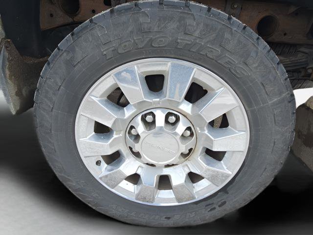 Used 2015 GMC Sierra 2500 Denali w/ Duramax Plus Package image 7