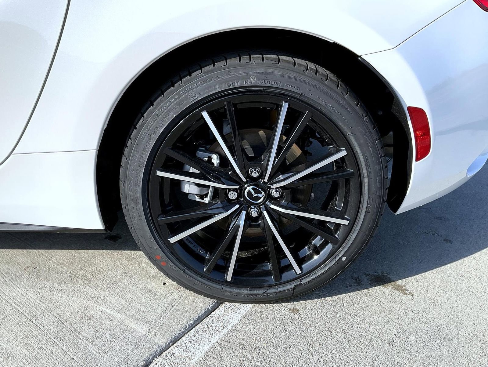 New 2026 MAZDA MX-5 Miata Grand Touring w/ Weather Package RWD image 19