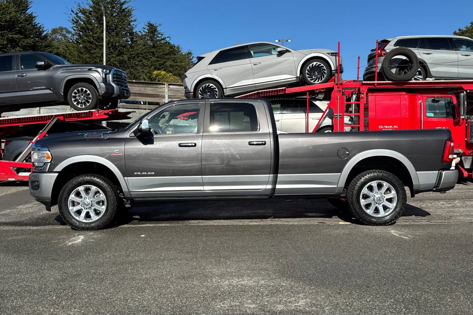 Used 2021 RAM 3500 Laramie image 7