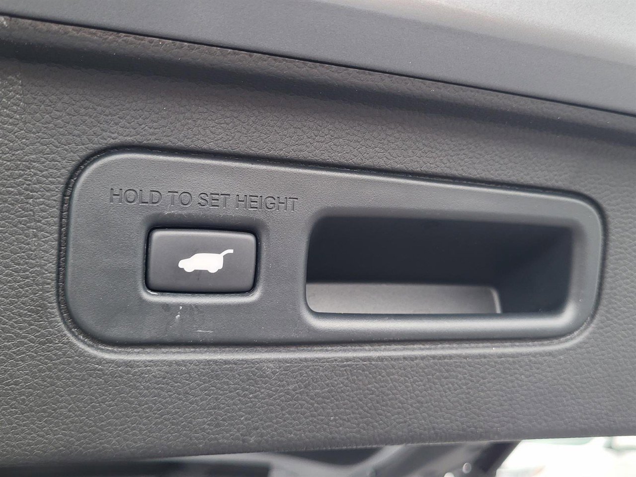 Certified 2024 Honda Pilot EX-L image 5