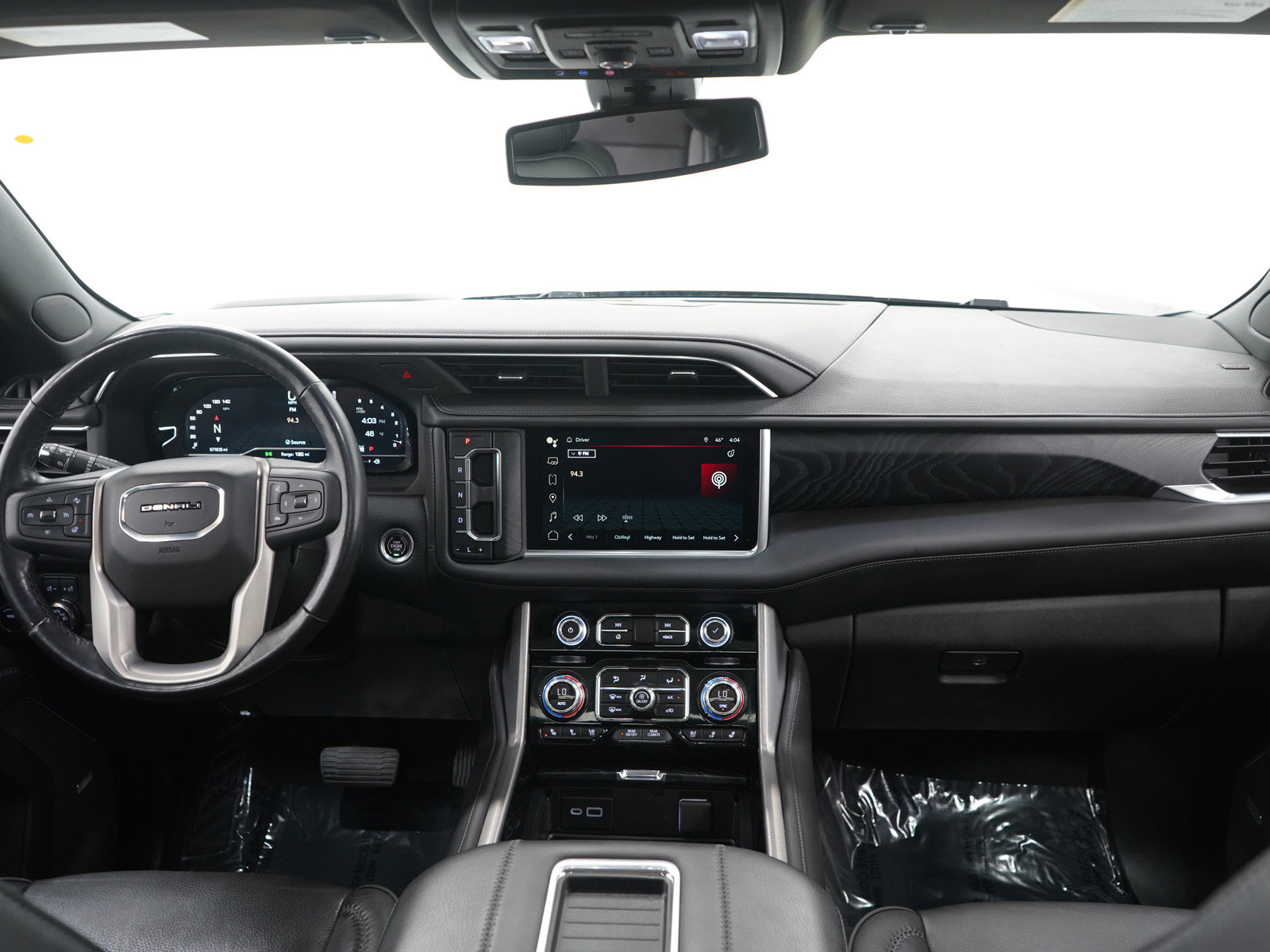 Used 2022 GMC Yukon XL Denali image 18