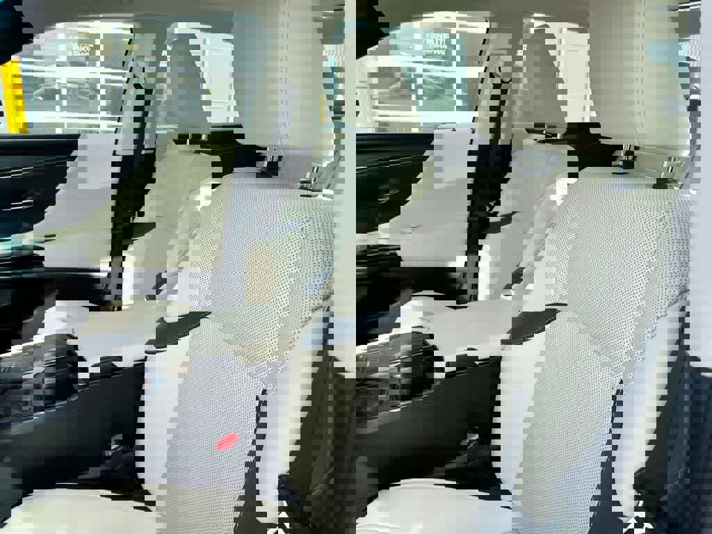 Used 2022 Lexus ES 350 w/ Premium Package image 14