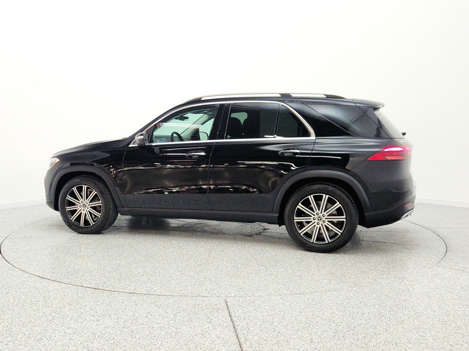 Certified 2024 Mercedes-Benz GLE 450 4MATIC image 8