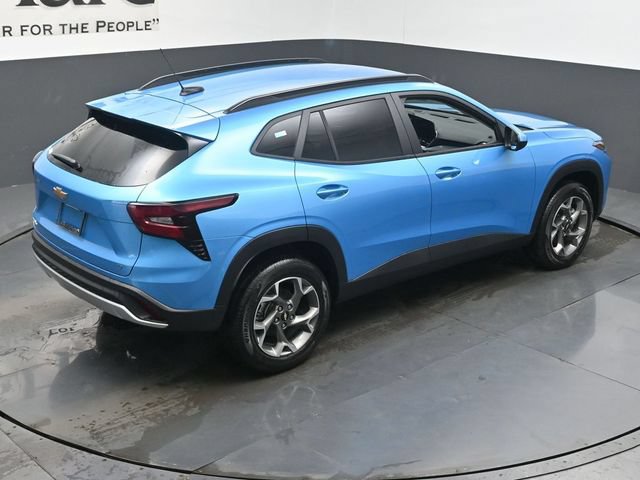 New 2026 Chevrolet Trax LT FWD image 18