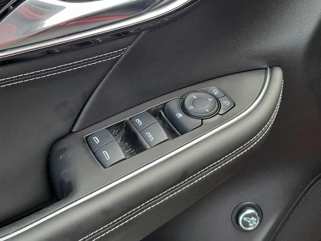 Used 2023 Buick Envision Preferred w/ Sport Touring Package image 29