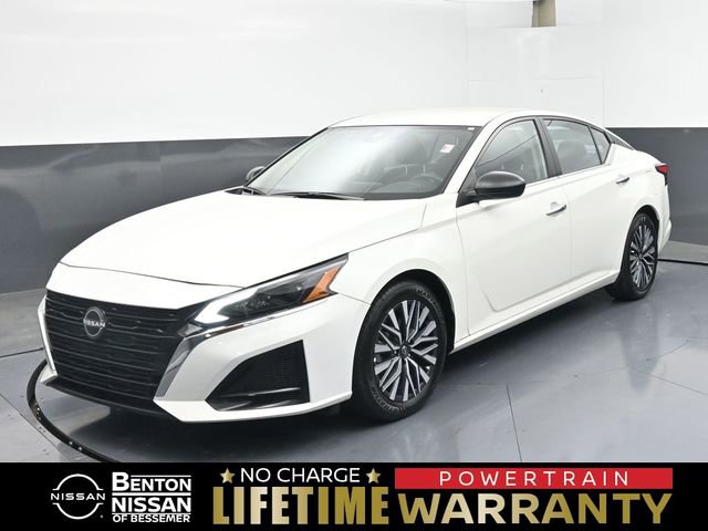 Used 2025 Nissan Altima 2.5 SV