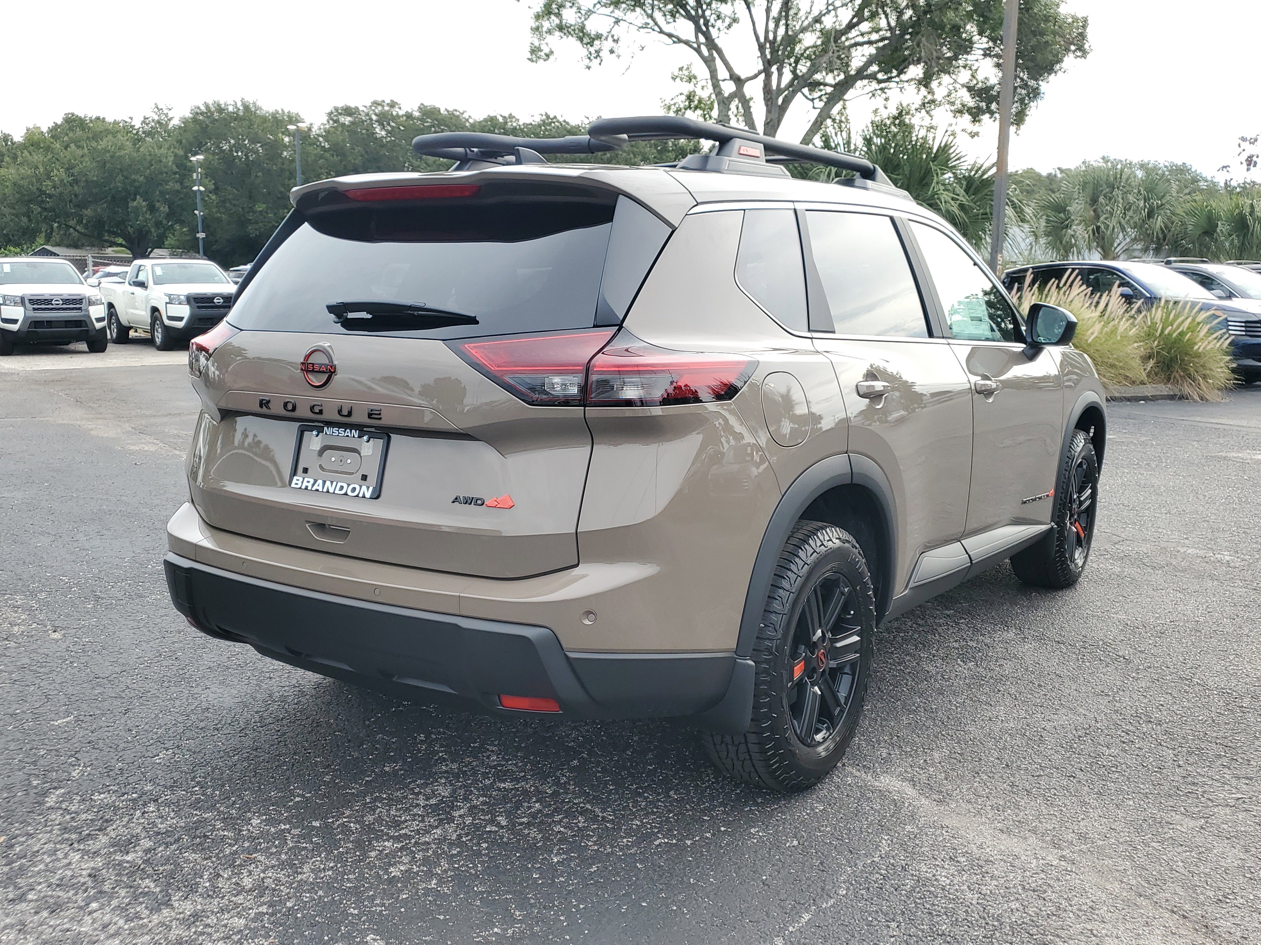 New 2026 Nissan Rogue SV image 7
