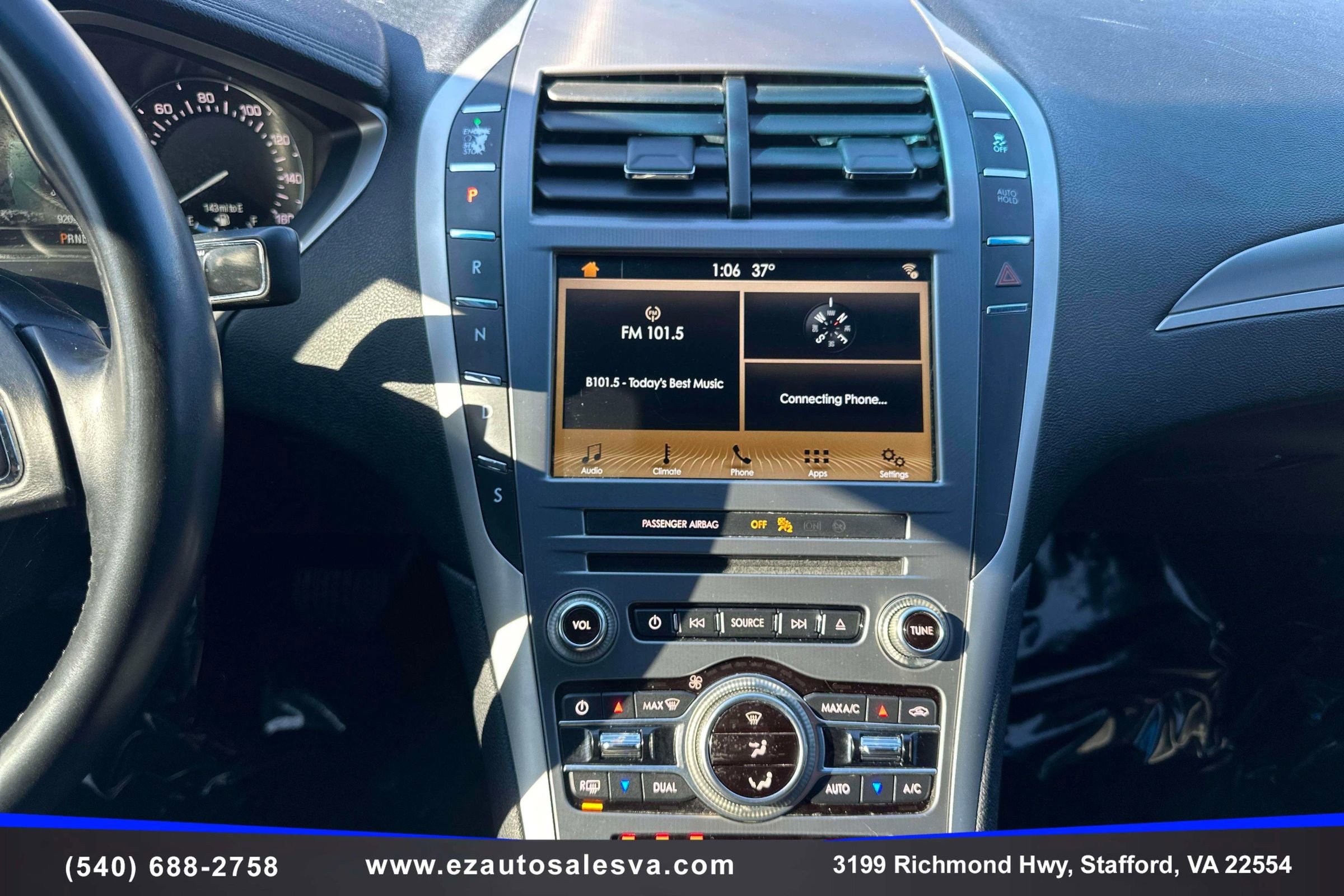 Used 2017 Lincoln MKZ Premiere image 20