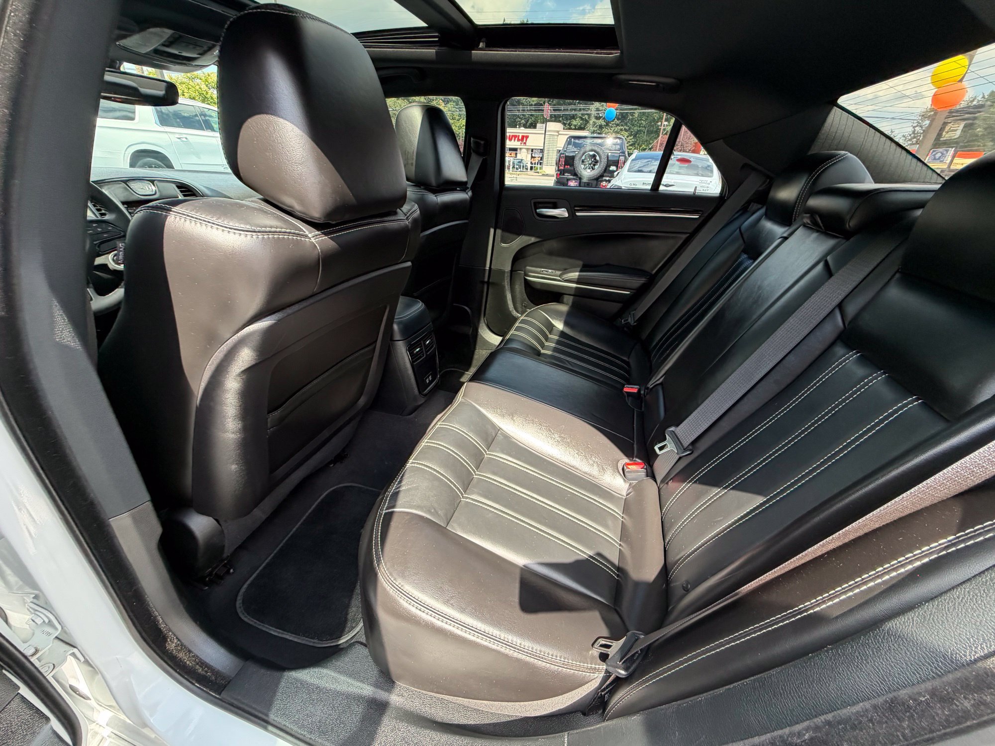 Used 2023 Chrysler 300 S RWD image 12