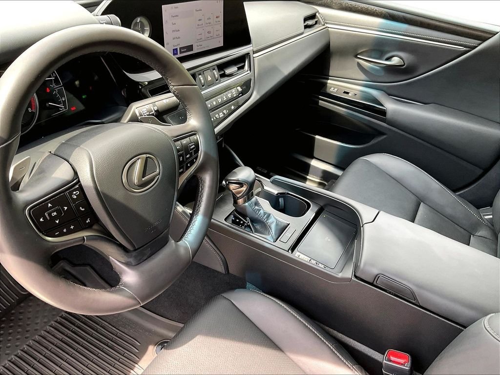 Used 2024 Lexus ES 350 w/ Premium Package FWD image 19