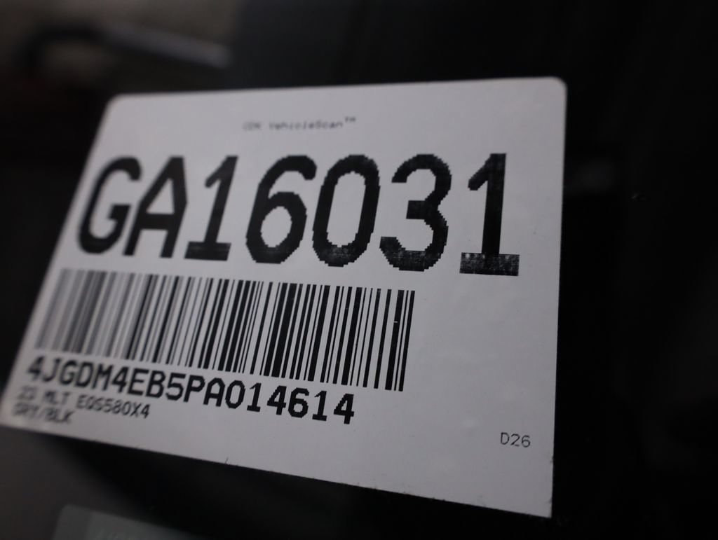 Used 2023 Mercedes-Benz EQS 580 4MATIC SUV image 66
