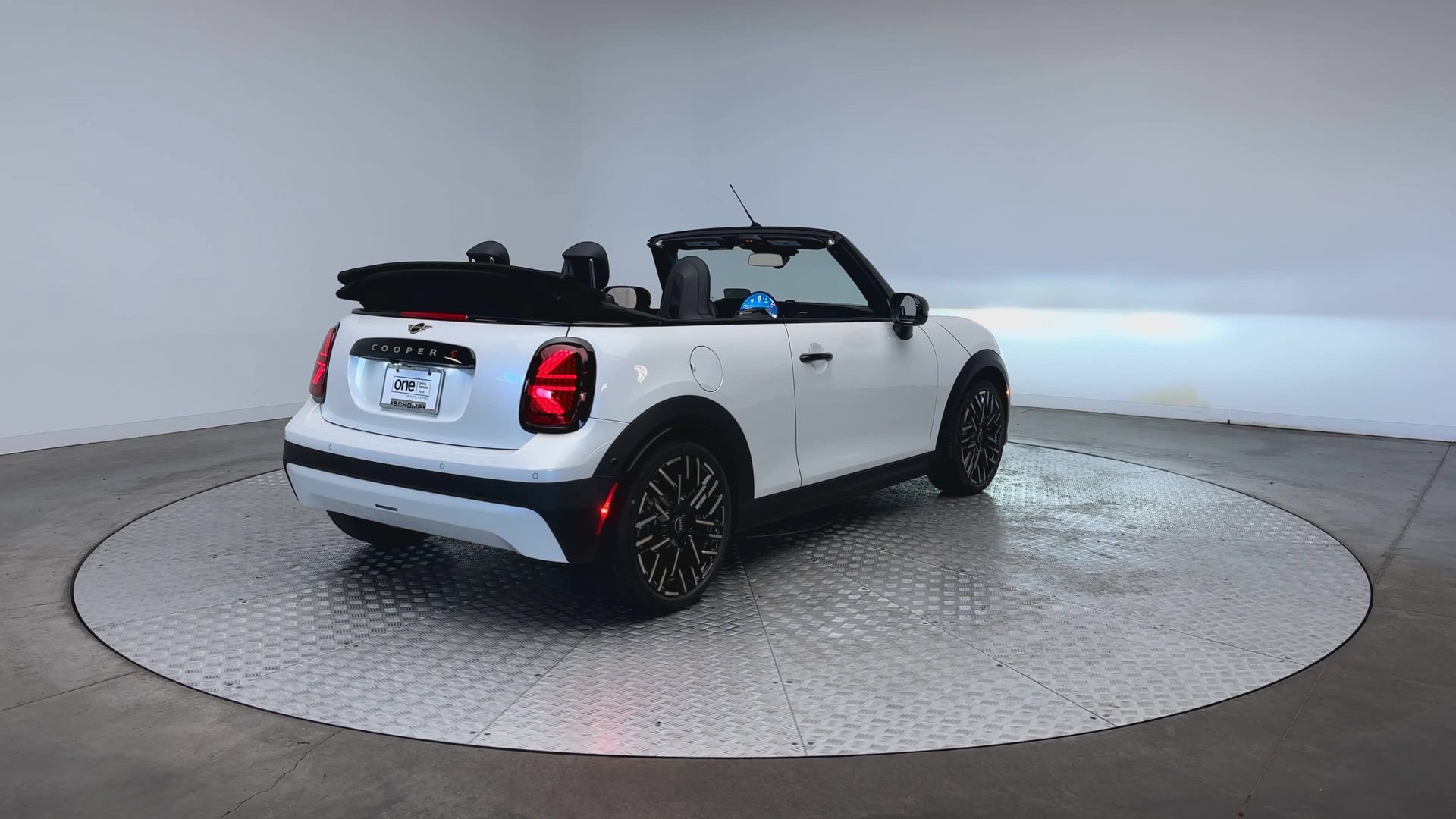 New 2026 MINI Cooper S FWD image 8