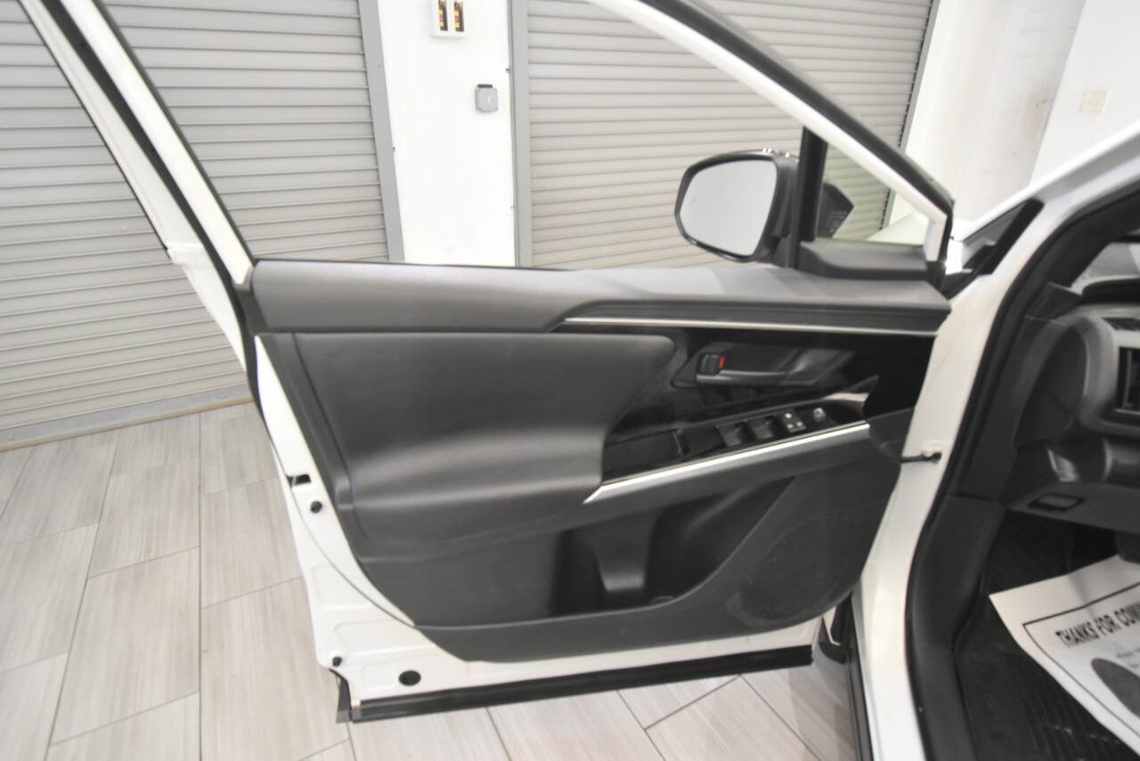 Used 2023 Toyota bZ4X AWD w/ Weather Package image 15