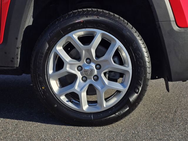 Used 2017 Jeep Renegade Sport w/ Power & Air Group image 12