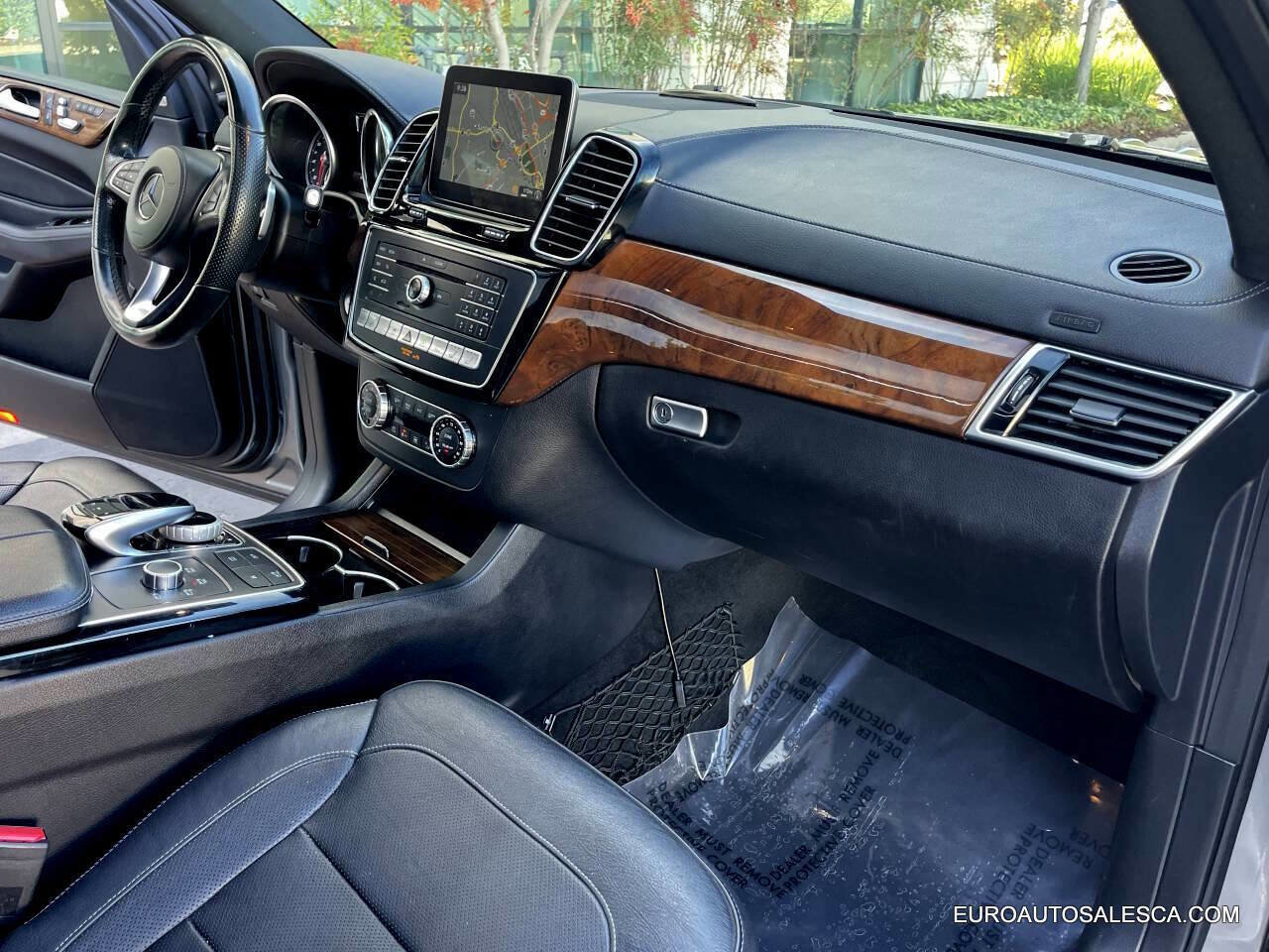 Used 2017 Mercedes-Benz GLS 450 GLS 450 AWD 4MATIC 4dr SUV w/ Premium Package image 34