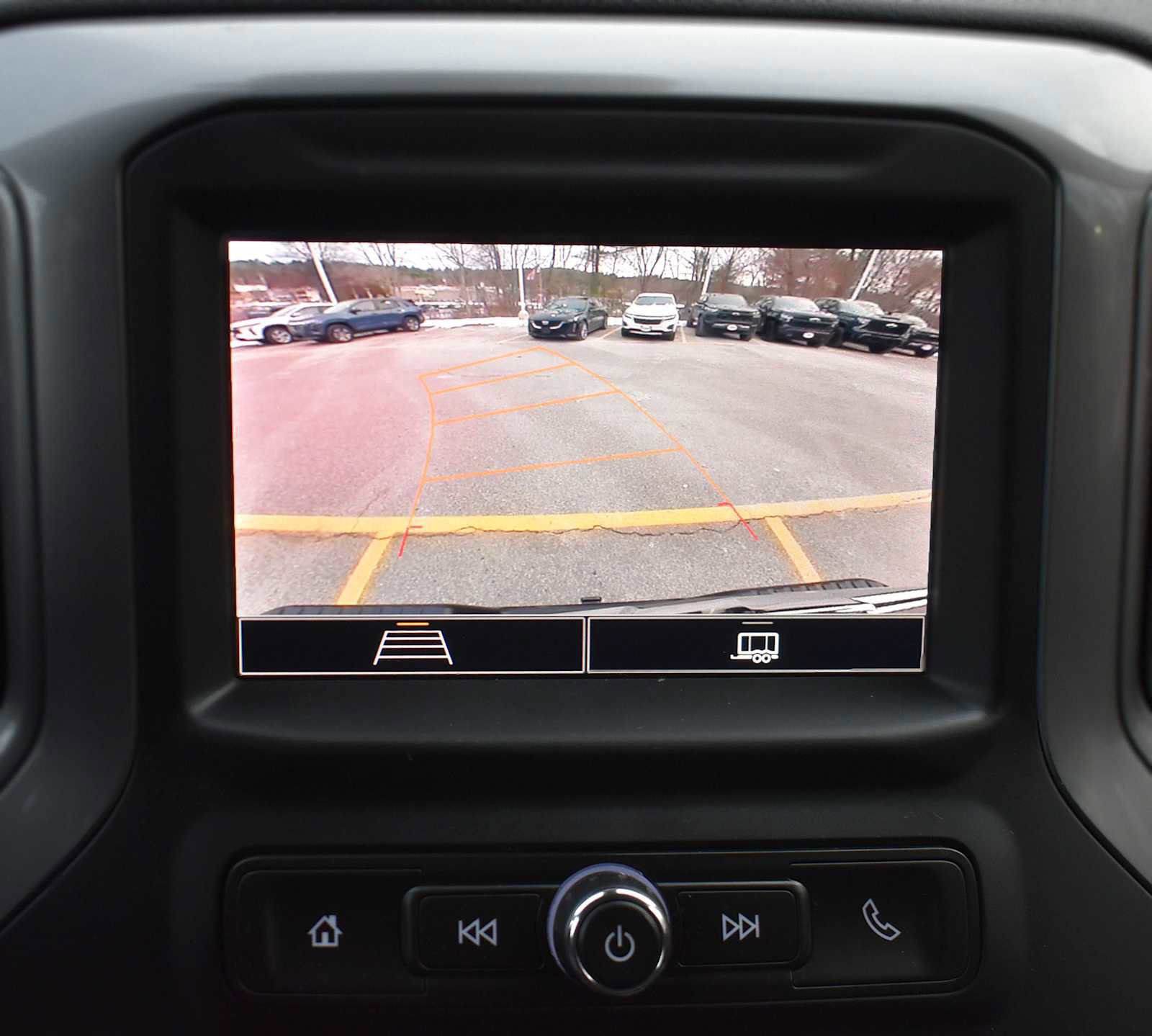 Used 2025 Chevrolet Silverado 1500 Custom image 16