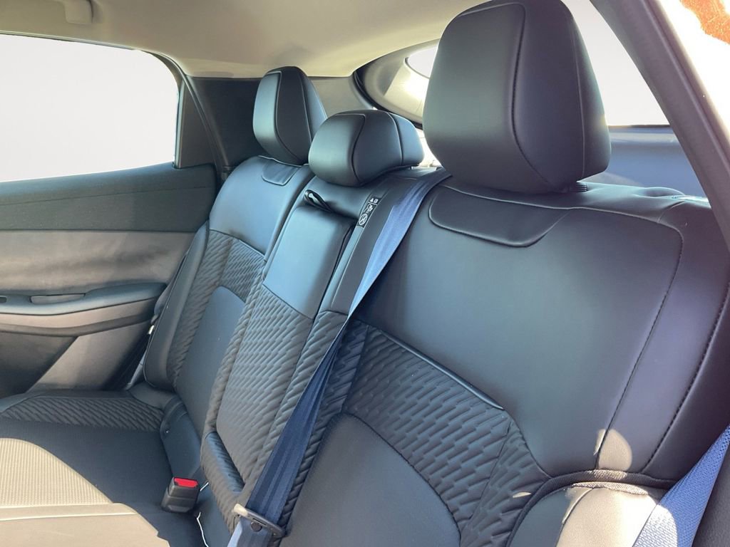 New 2026 Nissan Leaf Platinum+ w/ Cargo Package (Platinum+) image 29