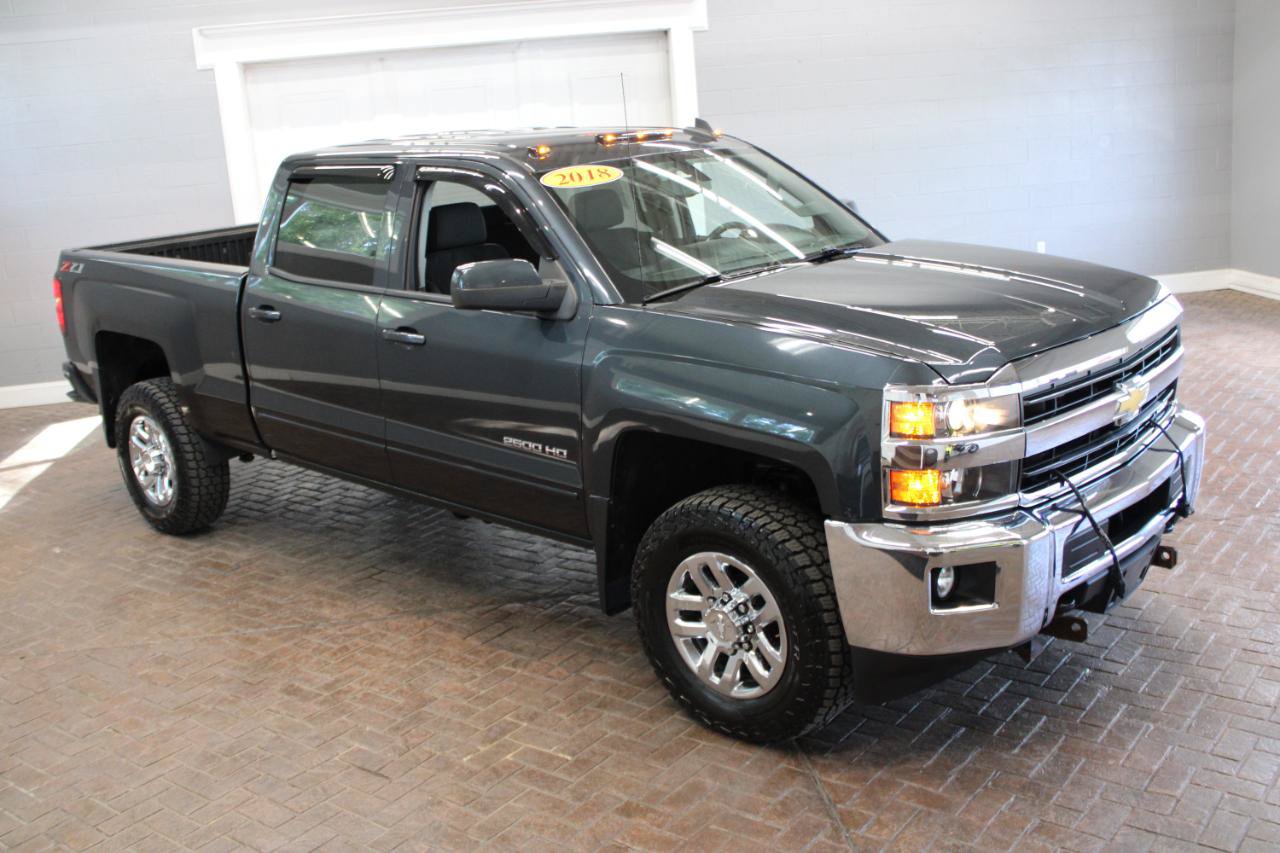 Used 2018 Chevrolet Silverado 2500 LT w/ LT Convenience Package AWD/4WD image 23