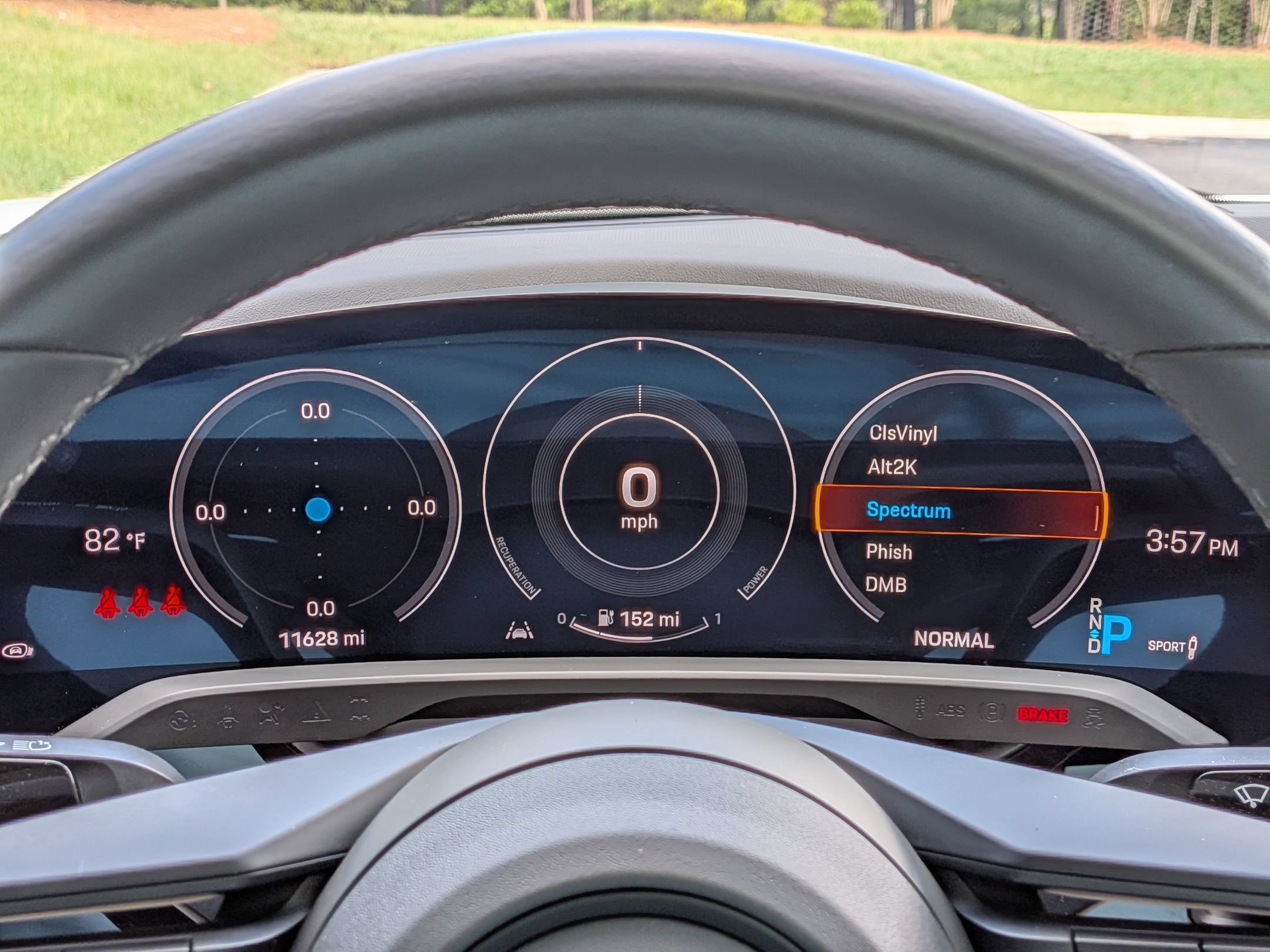 Certified 2023 Porsche Taycan RWD image 11