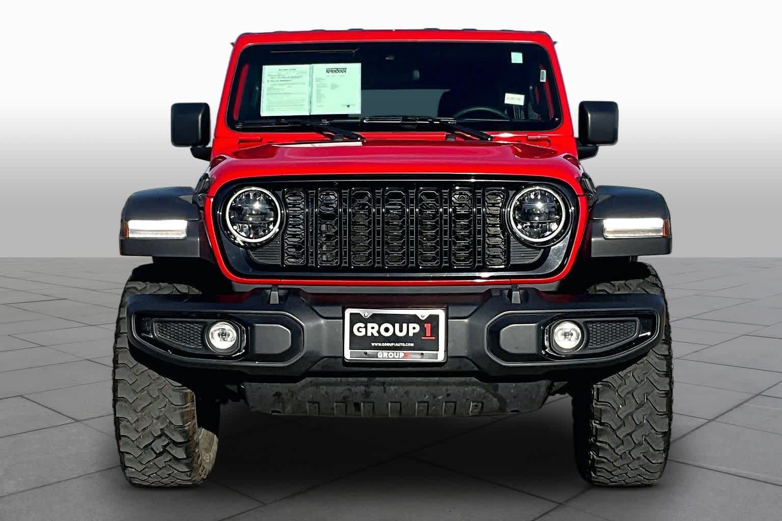 Used 2025 Jeep Wrangler Unlimited Sport AWD/4WD image 4